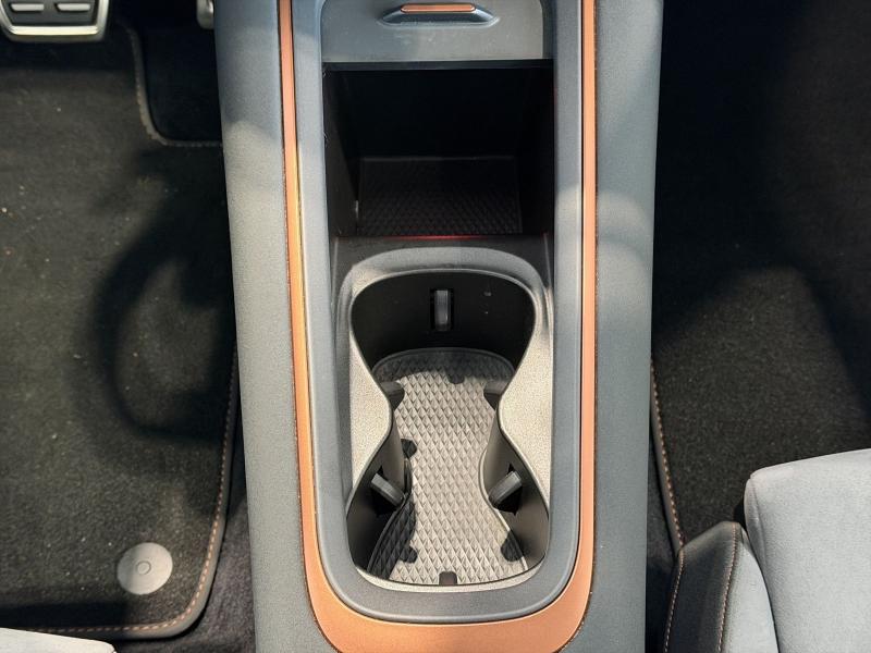 Cupra Born – image 7 of 19