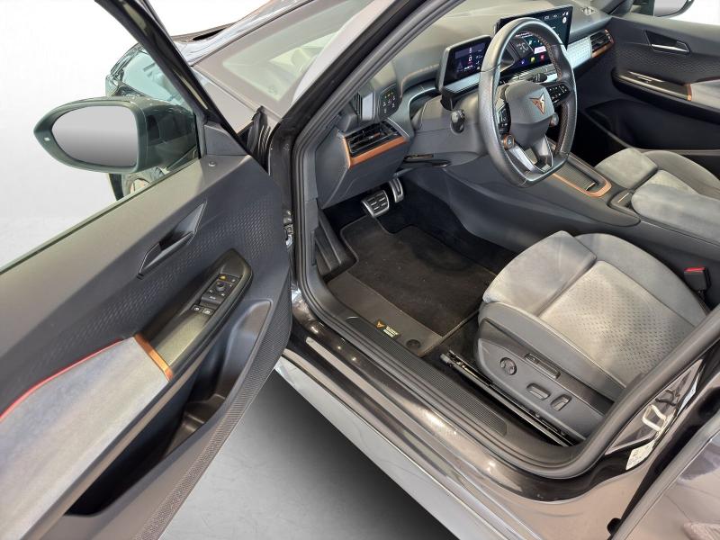 Cupra Born – image 14 of 19