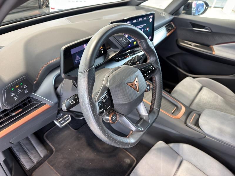 Cupra Born – image 15 of 19