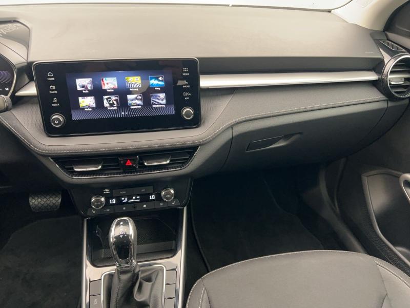 Škoda Fabia Selection – image 6 of 17