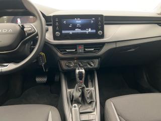 Škoda Kamiq Essence – image 7 of 17