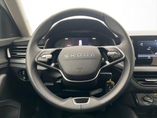 Škoda Kamiq Essence – image 8 of 17