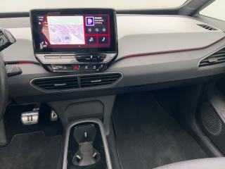 Volkswagen ID.3 Pro Performance – image 6 of 17