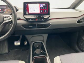 Volkswagen ID.3 Pro Performance – image 7 of 17