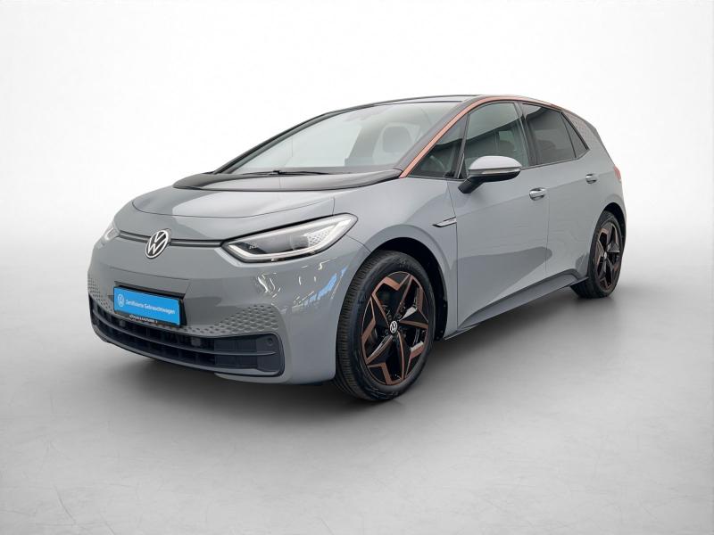 Volkswagen ID.3 Pro Performance – image 1 of 17
