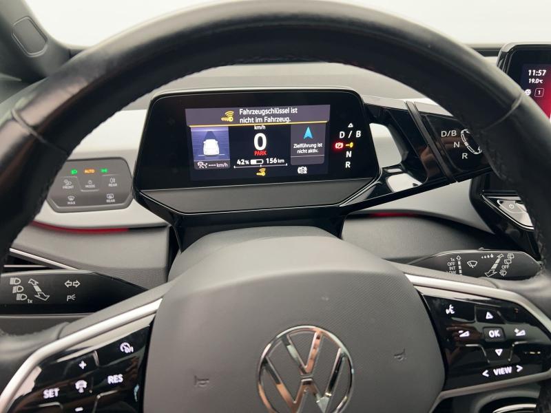 Volkswagen ID.3 Pro Performance – image 9 of 17