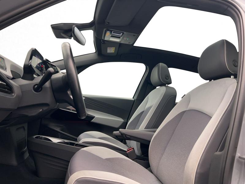 Volkswagen ID.3 Pro Performance – image 10 of 17