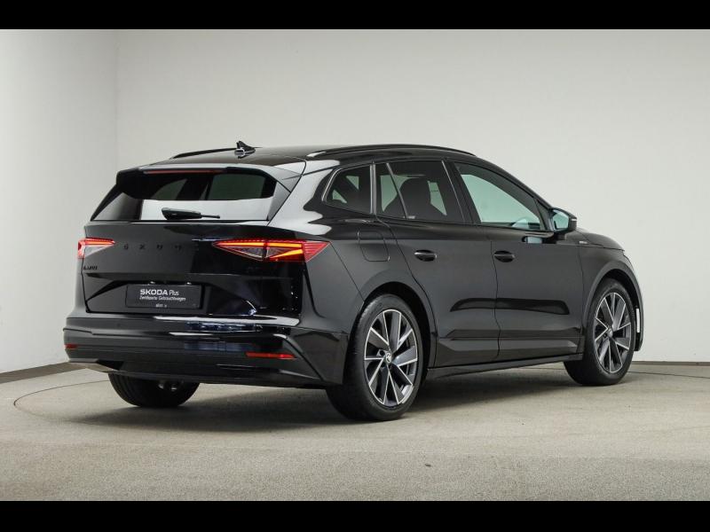 Škoda Enyaq Sportline – image 2 of 25