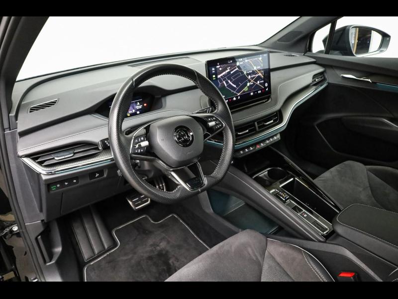 Škoda Enyaq Sportline – image 9 of 25