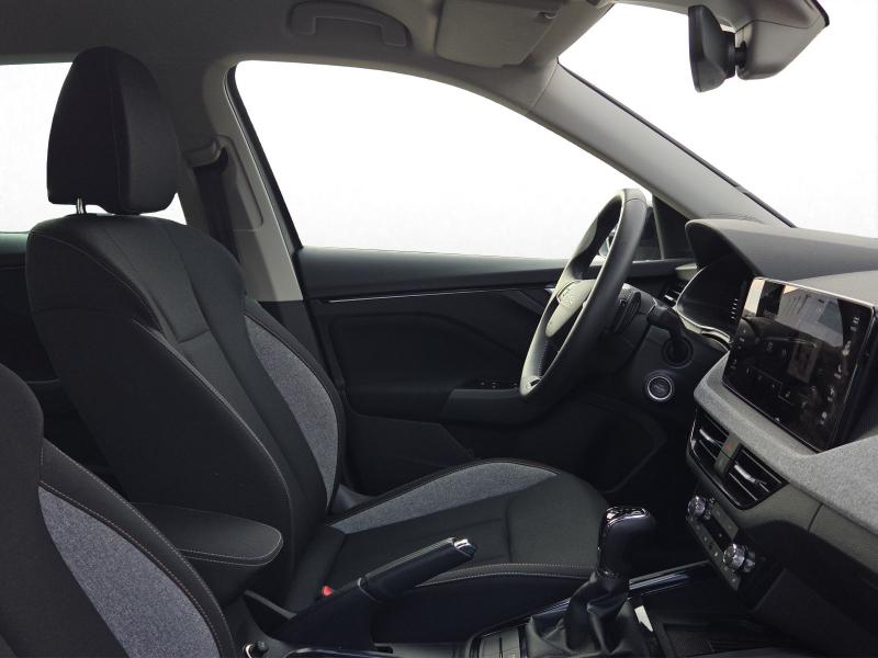 Škoda Kamiq Selection – image 4 of 25