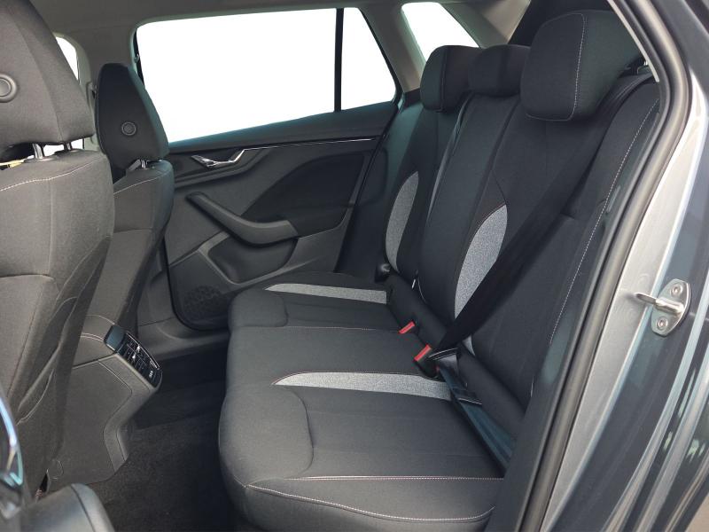 Škoda Kamiq Selection – image 16 of 25