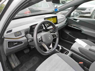 Volkswagen ID.3 Pro Performance – image 6 of 8
