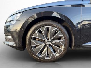 Škoda Superb – image 6 of 7