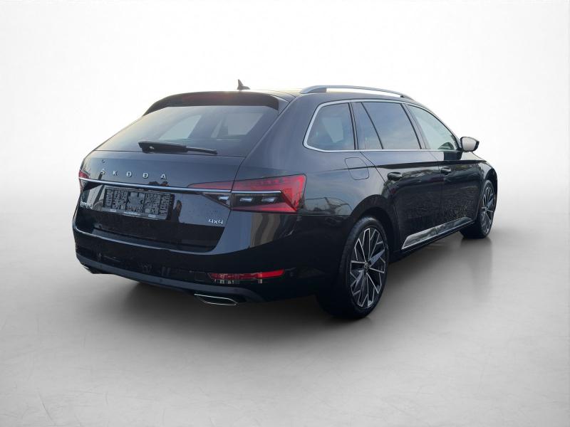 Škoda Superb – image 2 of 7