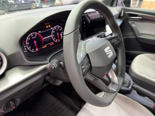 Seat Arona FR – image 15 of 20