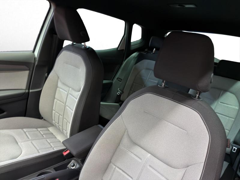 Seat Arona FR – image 10 of 20