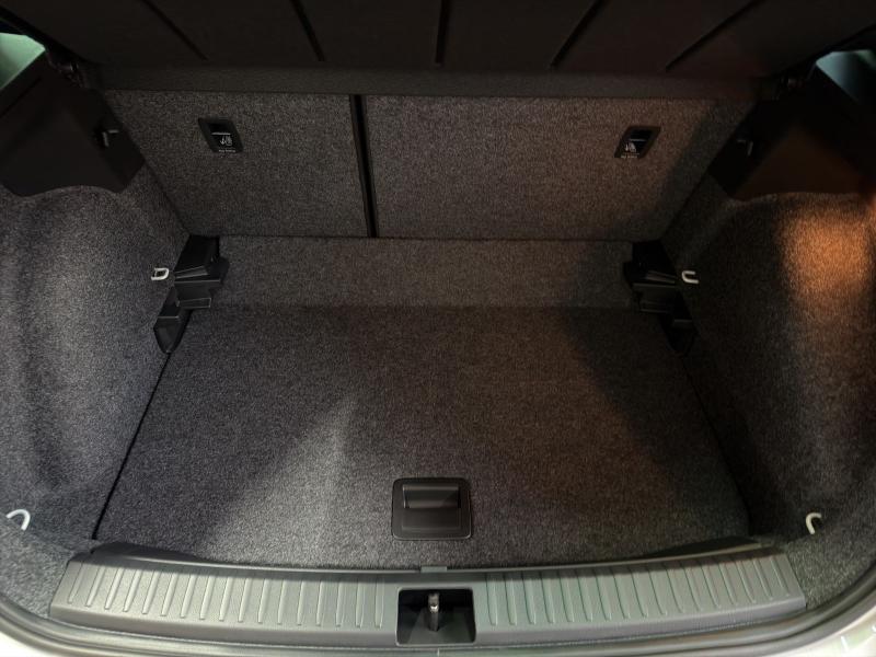 Seat Arona FR – image 11 of 20