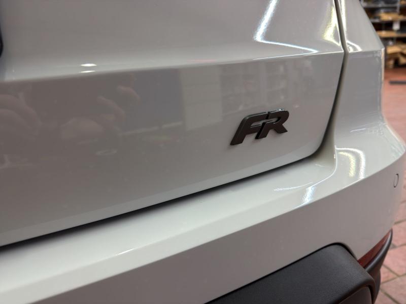 Seat Arona FR – image 17 of 20