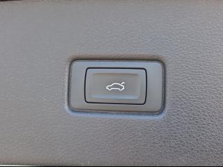 Audi Q5 Sportback S line – image 12 of 21