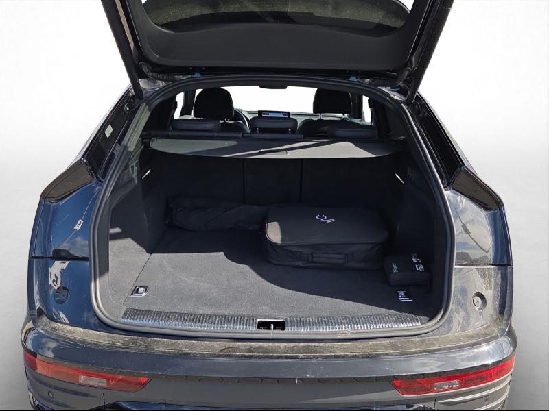 Audi Q5 Sportback S line – image 11 of 21