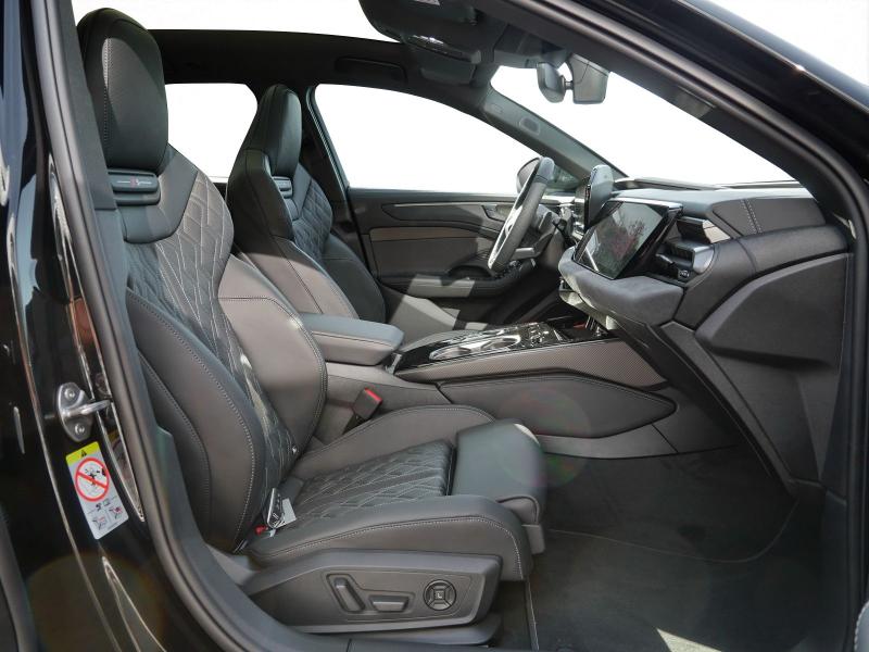 Audi A6 allroad quattro – image 4 of 25