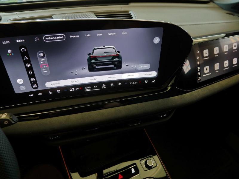 Audi A6 allroad quattro – image 21 of 25