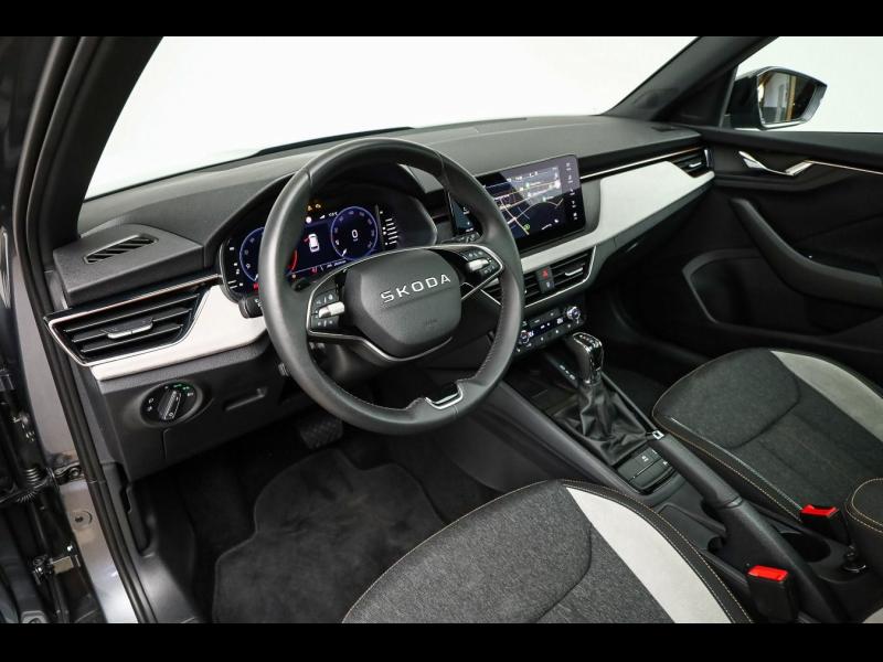 Škoda Kamiq Tour – image 9 of 25