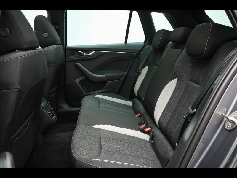Škoda Kamiq Tour – image 22 of 25