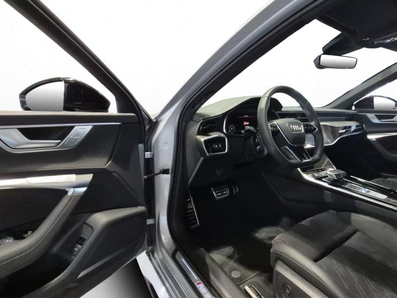 Audi RS 6 Avant – image 12 of 17