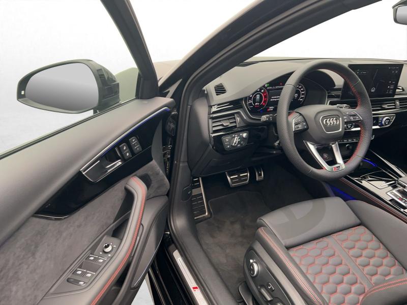 Audi RS 4 Avant – Bild 14 von 18