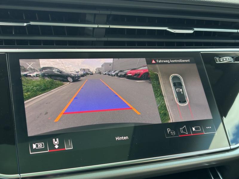 Audi Q8 – image 21 of 24