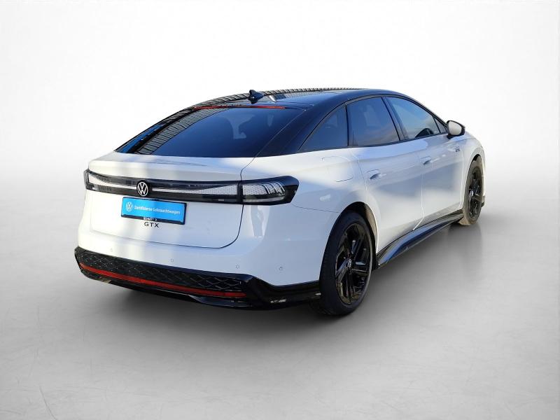 Volkswagen ID.7 GTX – image 2 of 24