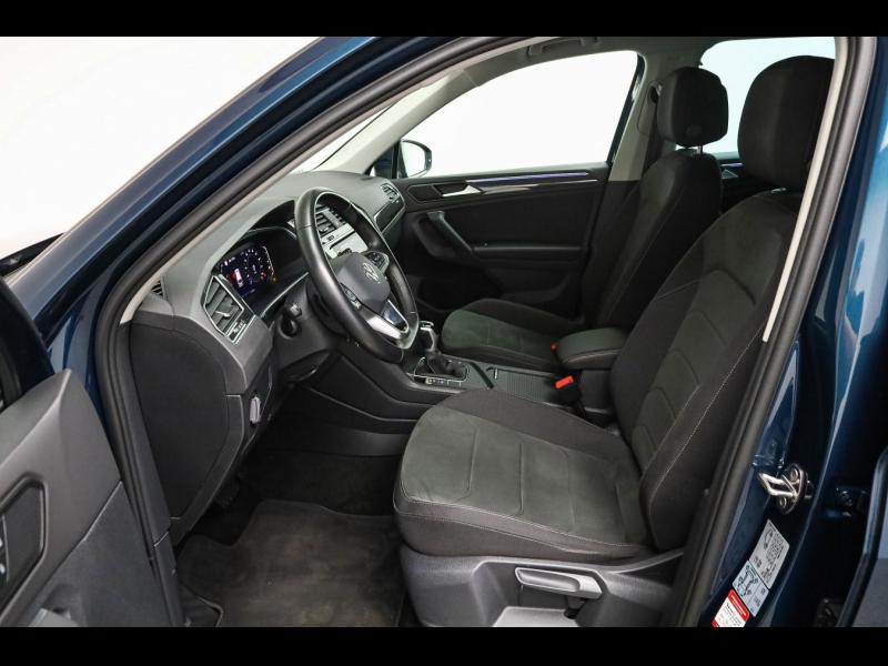 Volkswagen Tiguan Elegance – image 8 of 25