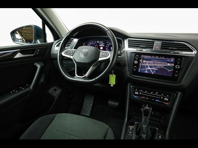 Volkswagen Tiguan Elegance – image 12 of 25