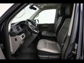 Volkswagen T6.1 Transporter – image 8 of 15