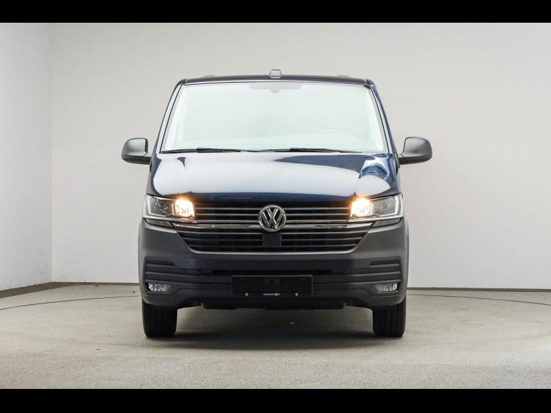 Volkswagen T6.1 Transporter – image 4 of 15