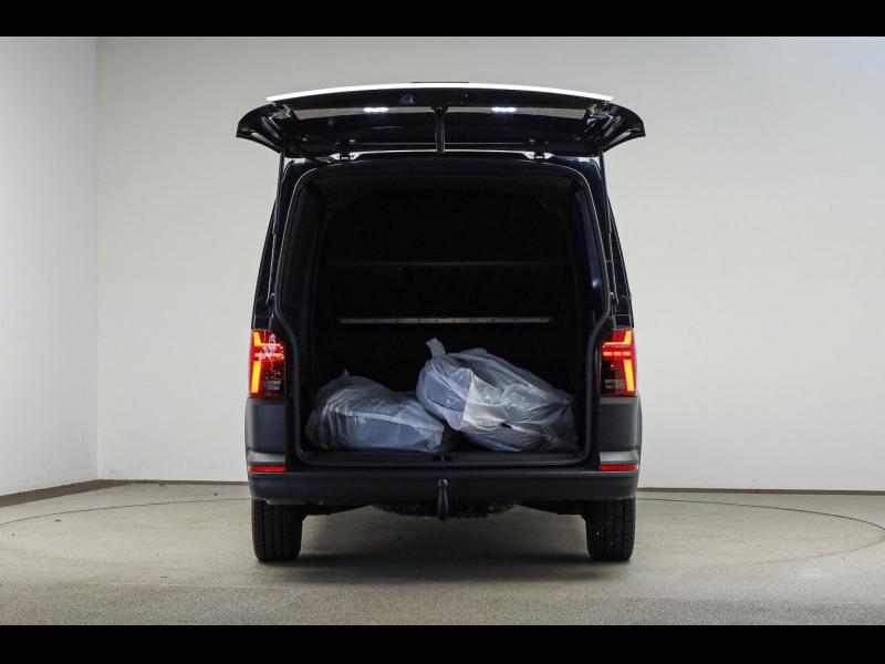 Volkswagen T6.1 Transporter – image 6 of 15