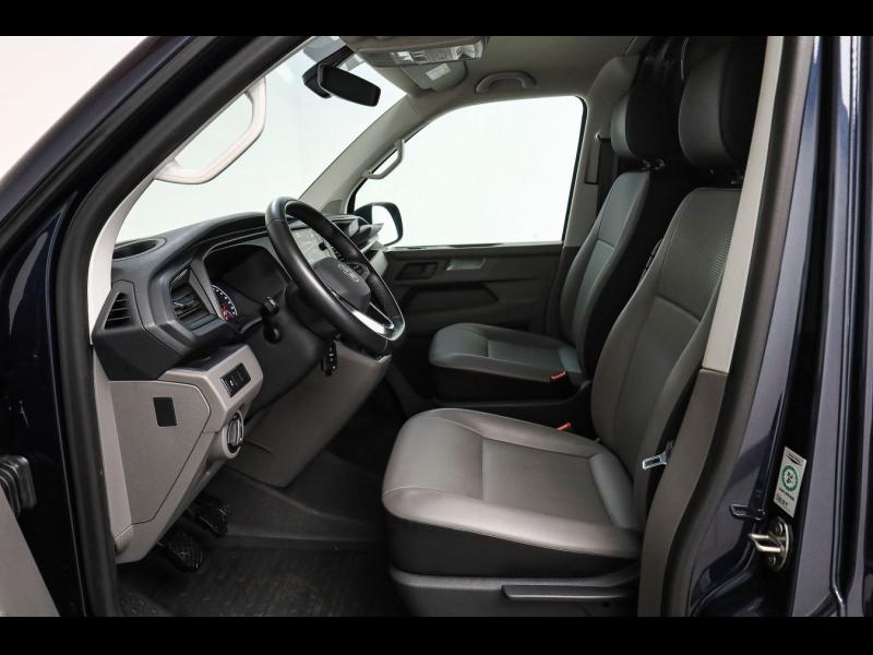 Volkswagen T6.1 Transporter – image 8 of 15