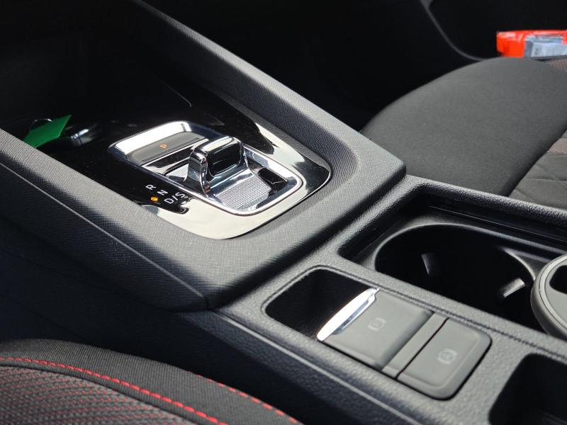 Škoda Octavia RS – image 17 of 25