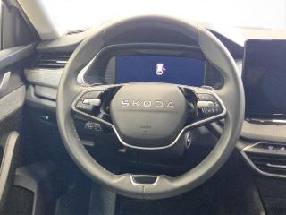 Škoda Octavia Selection – image 8 of 17