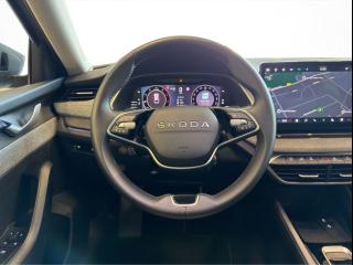 Škoda Octavia Selection – image 8 of 16