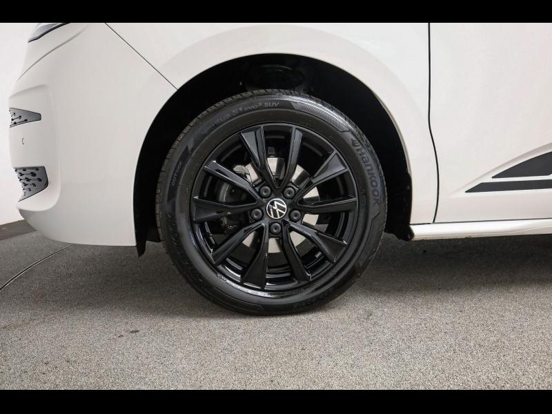 Volkswagen T7 Multivan Edition – image 7 of 15