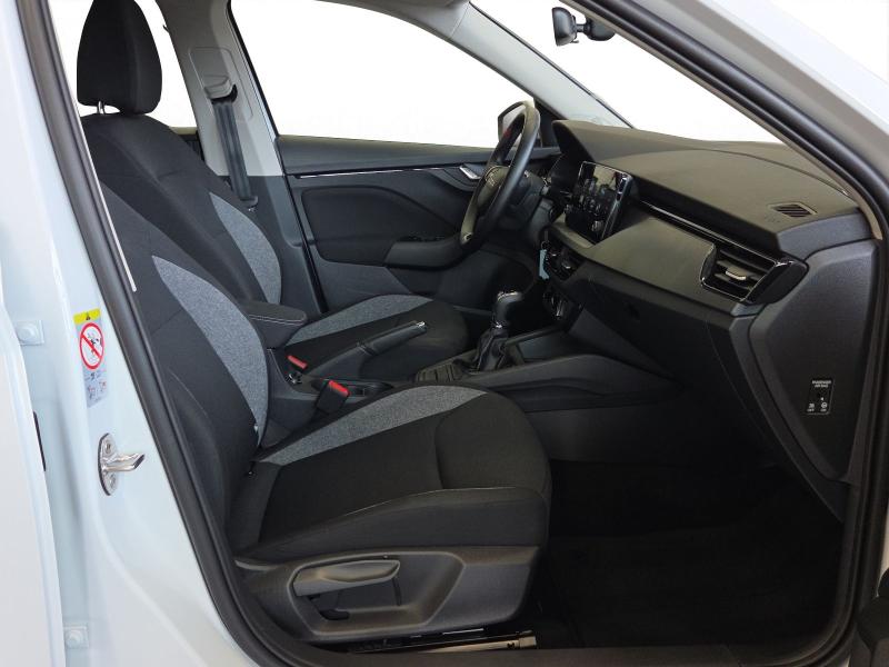 Škoda Kamiq Essence – image 4 of 15