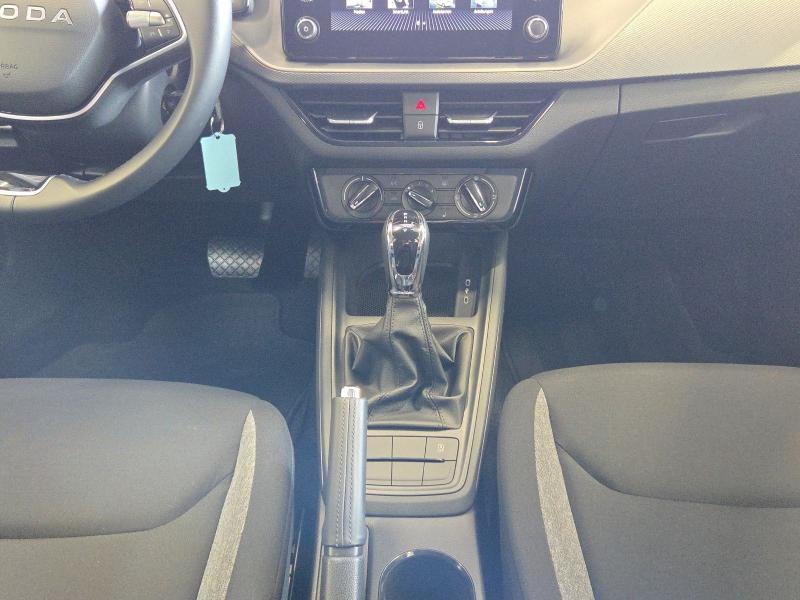 Škoda Kamiq Essence – image 7 of 15