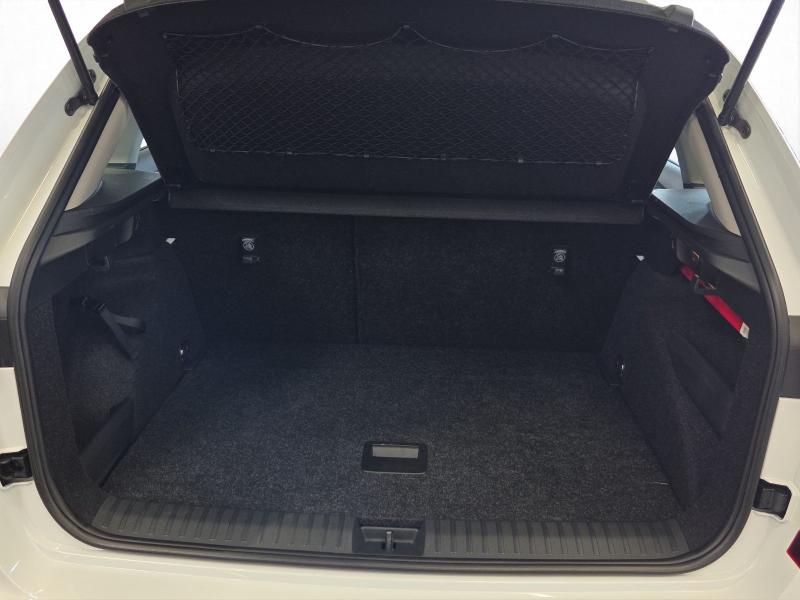 Škoda Kamiq Essence – image 11 of 15