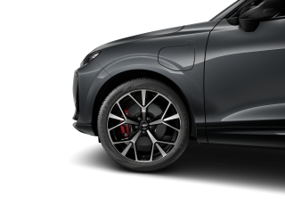 Audi Q3 S line – image 3 of 10