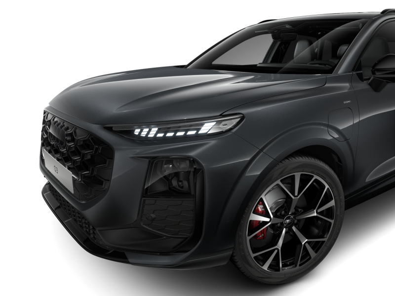Audi Q3 S line – image 7 of 10