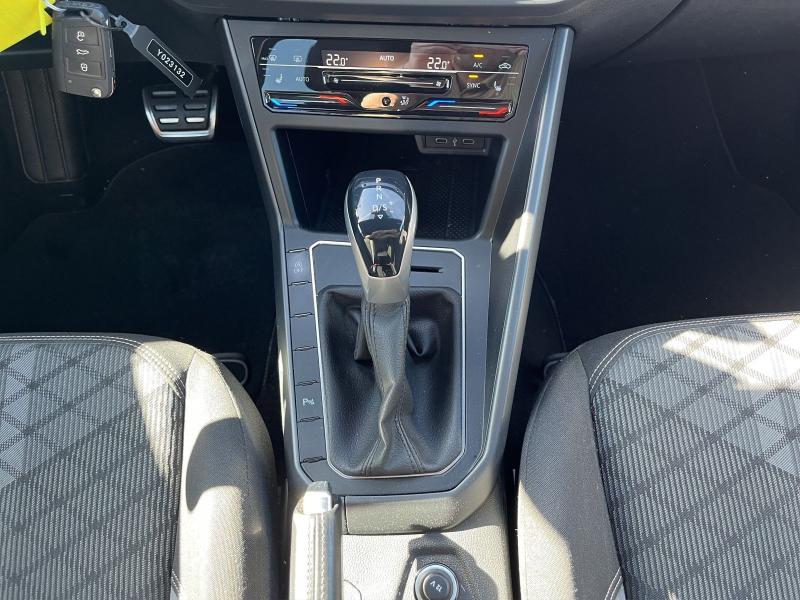 Volkswagen Taigo R-Line – image 7 of 24