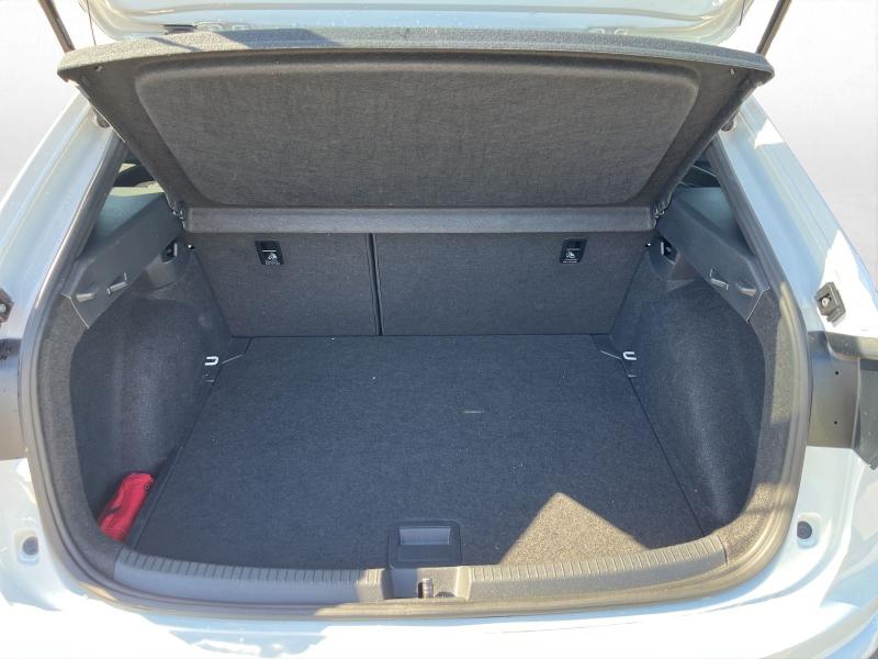 Volkswagen Taigo R-Line – image 11 of 24