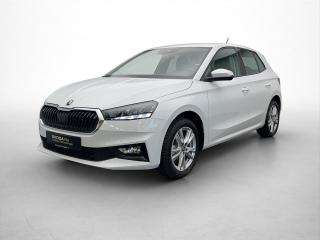 Škoda Fabia Selection – image 1 of 17